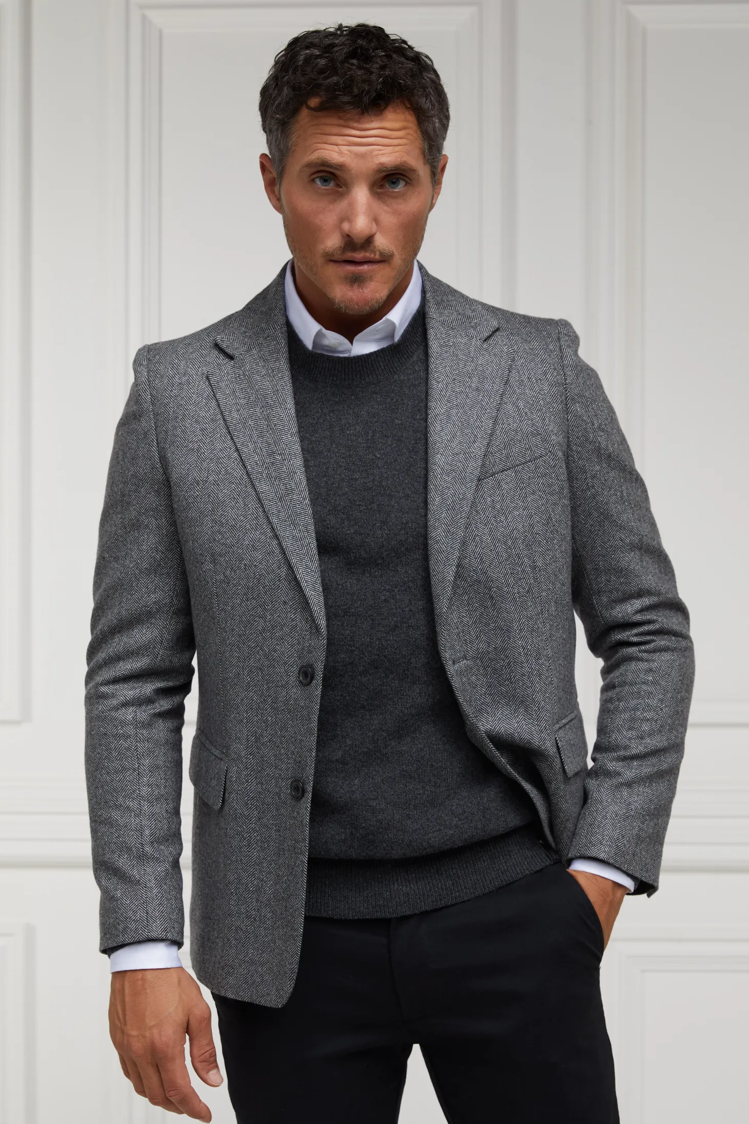 Byron Crew Neck Knit (Charcoal)