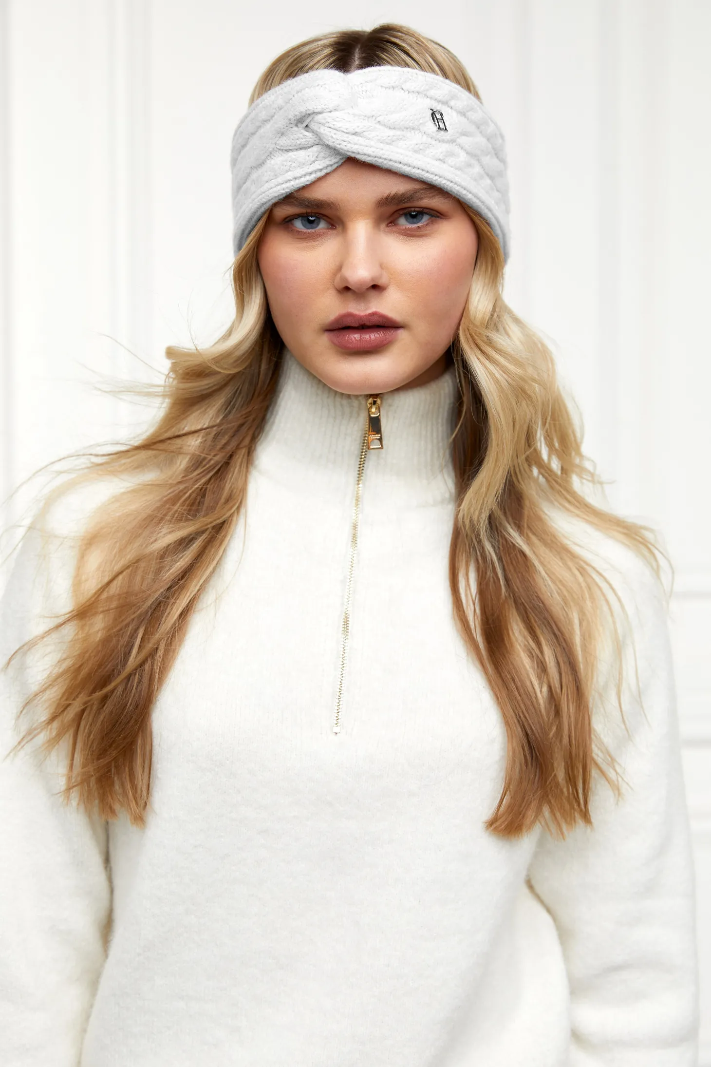 Cortina Headband (Soft Grey)