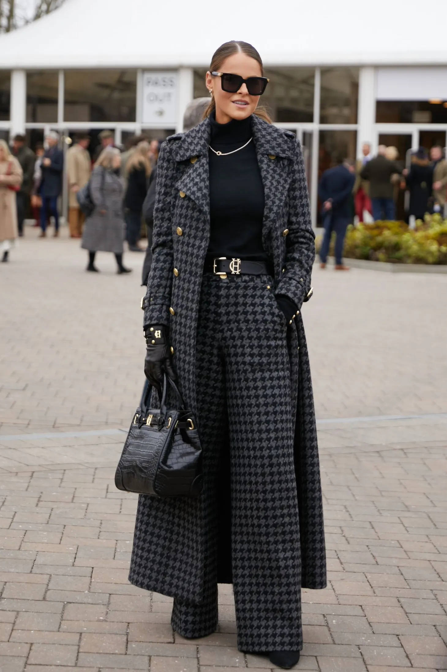 High Waisted Straight Trouser (Large Scale Charcoal Houndstooth)
