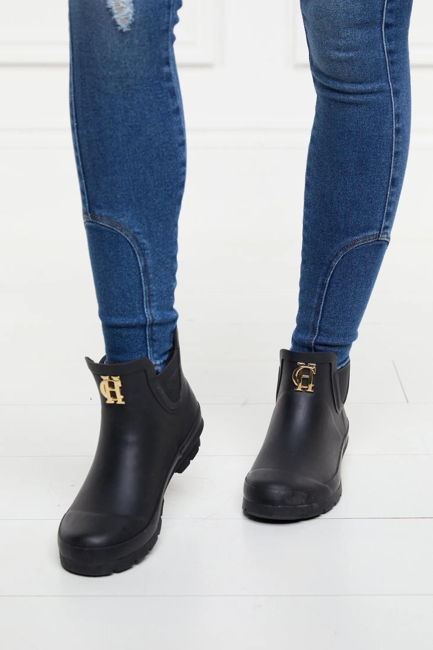 Rubber Chelsea Boot (Black)
