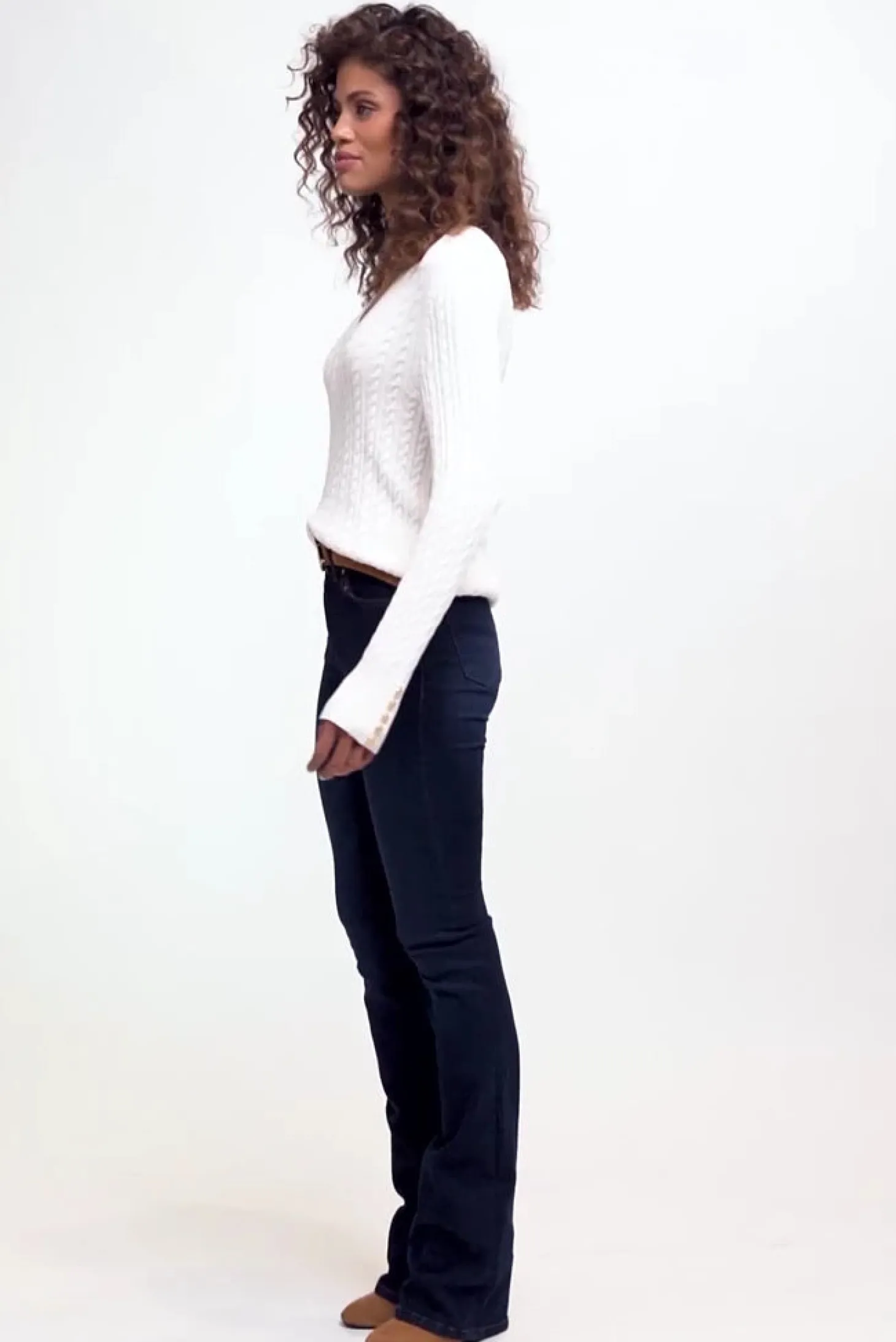 Seattle V-Neck Knit (Winter White)
