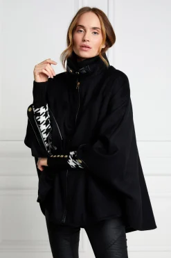 The Classic Cape (Black)