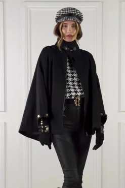 The Classic Cape (Black)