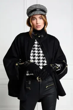 The Classic Cape (Black)