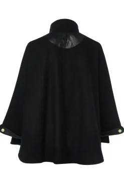 The Classic Cape (Black)