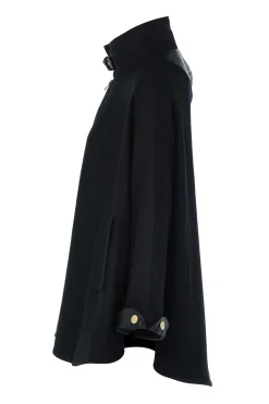 The Classic Cape (Black)