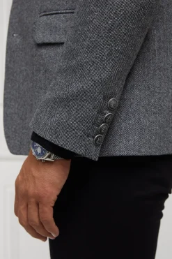 The Single Breasted Blazer (Mono Herringbone)