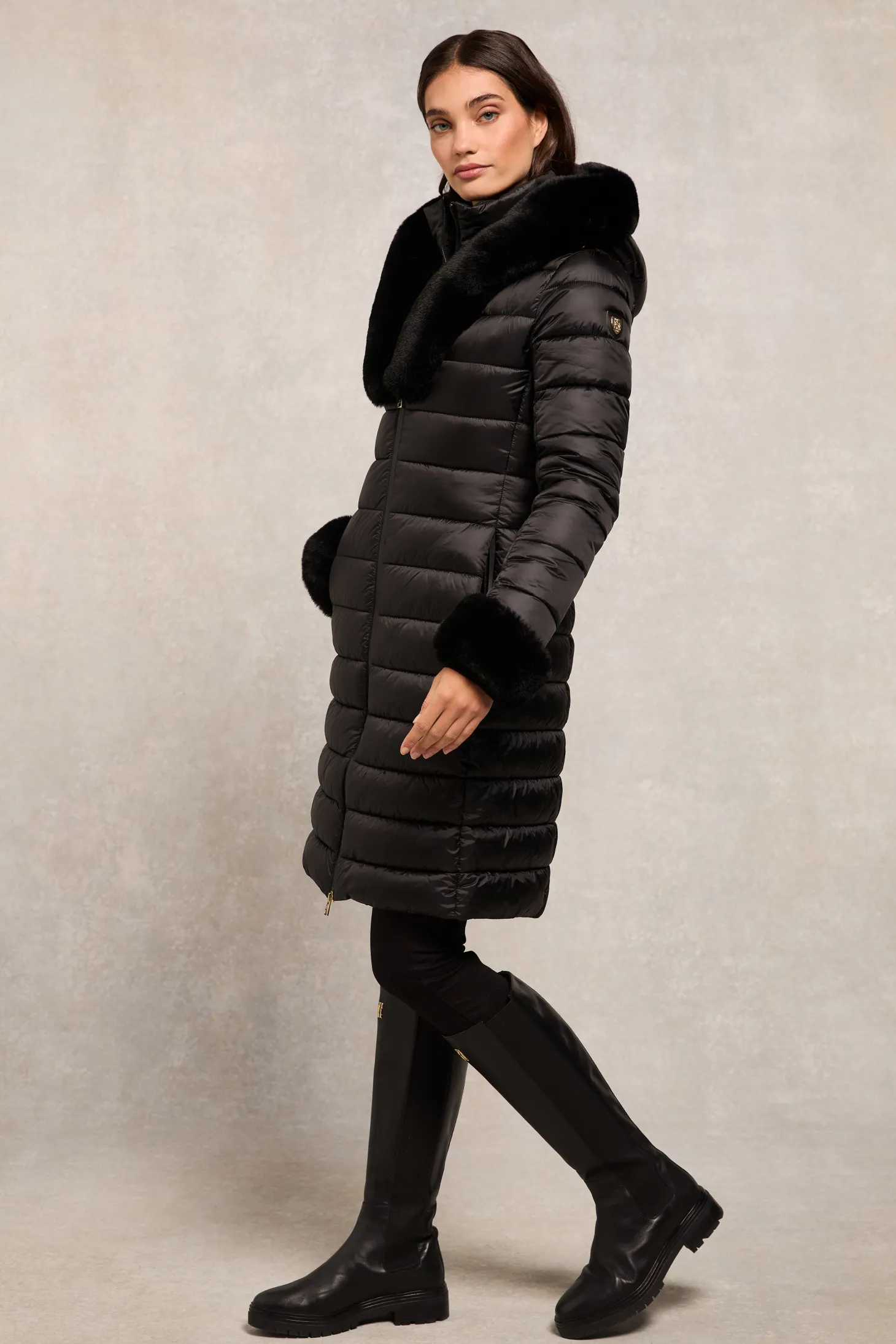 Vostock Coat (Black)